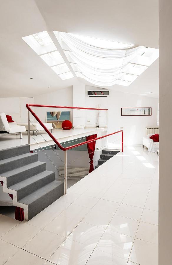 Vatican Modern Designer Loft Apartment โรม ภายนอก รูปภาพ