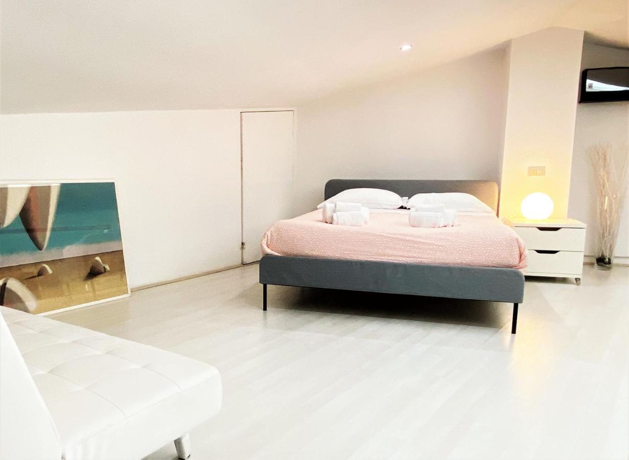 Vatican Modern Designer Loft Apartment โรม ภายนอก รูปภาพ